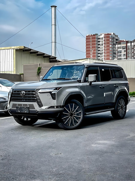 Lexus GX550: The Apex of Capability and Refinement