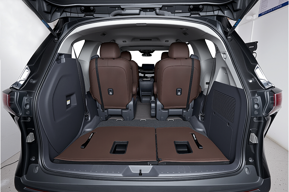 Toyota Sienna Seat Covers | Custom-Fit | HKZAuto