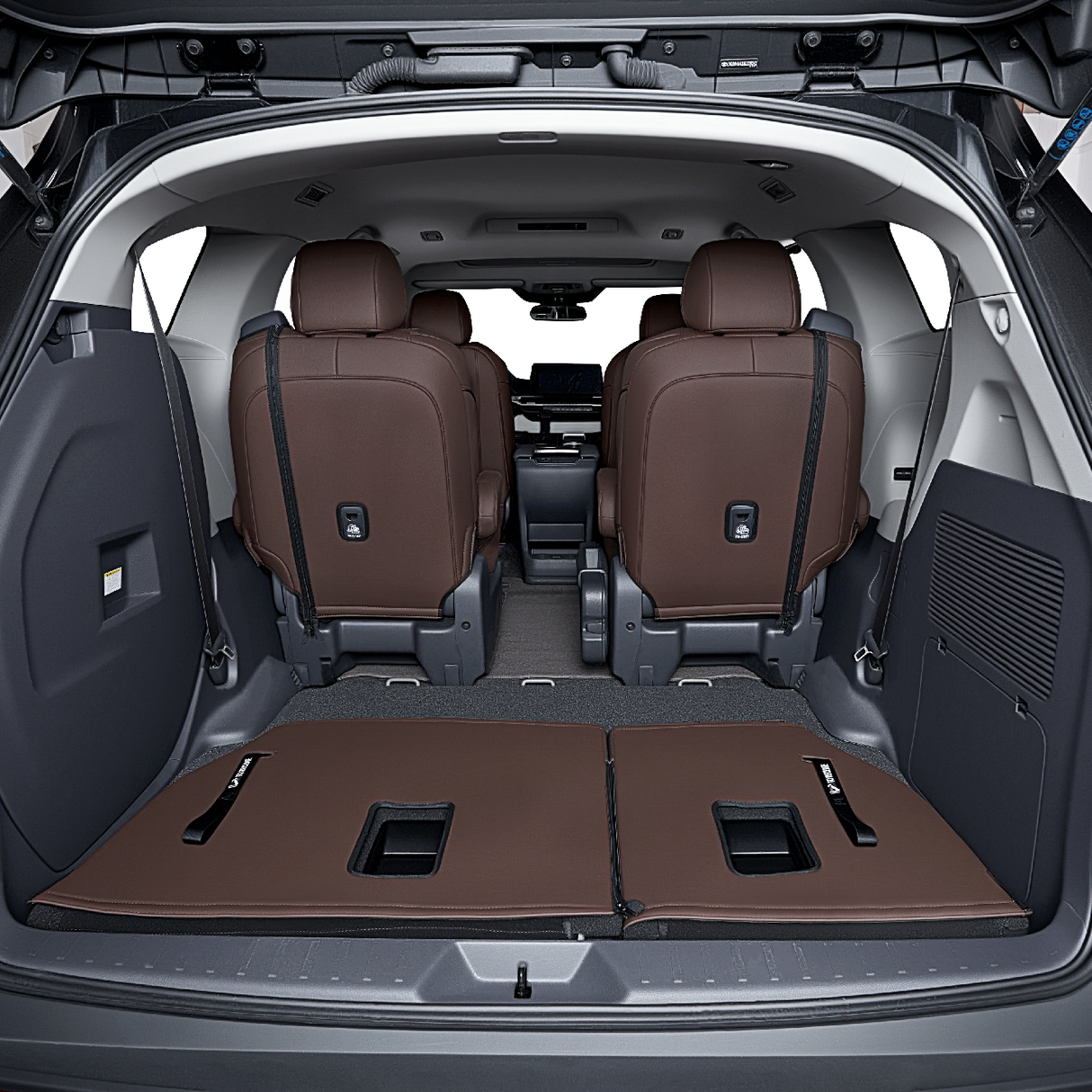 Toyota Sienna Seat Covers | Custom-Fit | HKZAuto