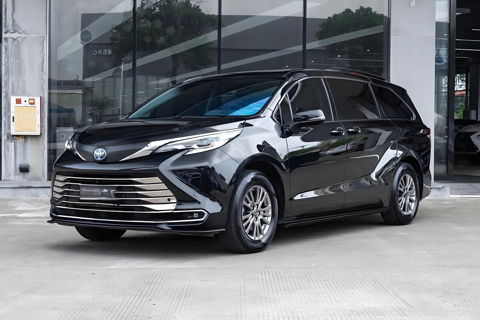 The Toyota Sienna: Where Practicality Meets Peace of Mind