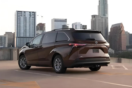 More Than a Minivan: The Toyota Sienna Redefines Family Travel
