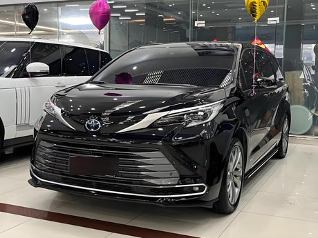 The Toyota Sienna: Redefining Family Adventures with Unmatched Versatility and Efficiency