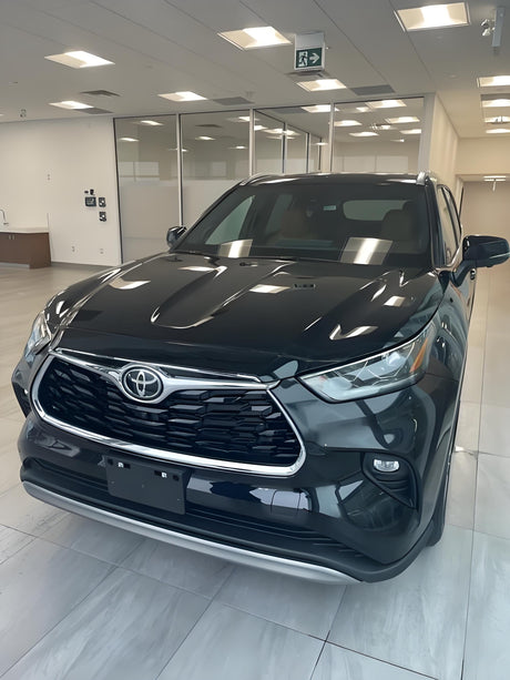 The Toyota Highlander: Where Family Journeys Become Cherished Memories
